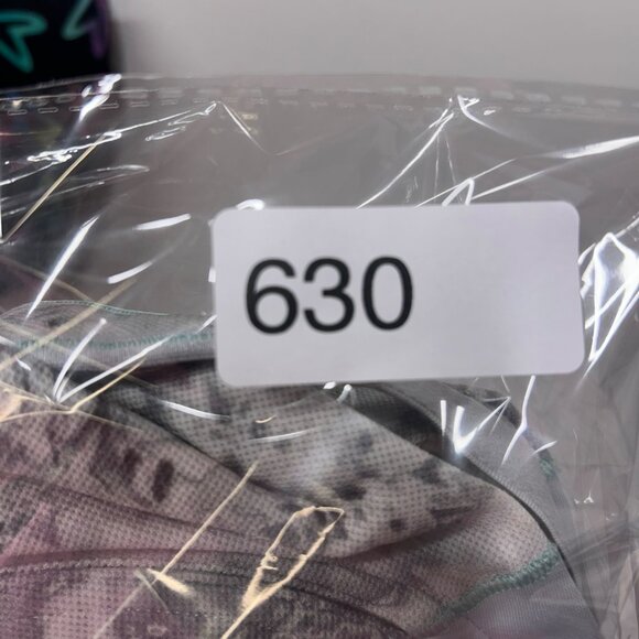 NWT Berlei SF2 Medium Impact Sports Bra 40DD Gray Floral Full Support Adjustable - Picture 11 of 11